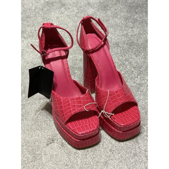 Forever 21 Strappy Platform High Heels Pink Faux Crocodile Size 8.5 NEW - Picture 1 of 16
